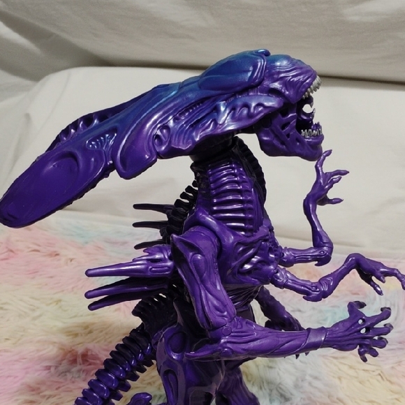 Lanard Purple Queen Alien Action Figure - Purple & Blue #43B CRATE